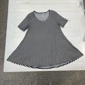 BOGO FREE Lularoe Perfect T-Shirt